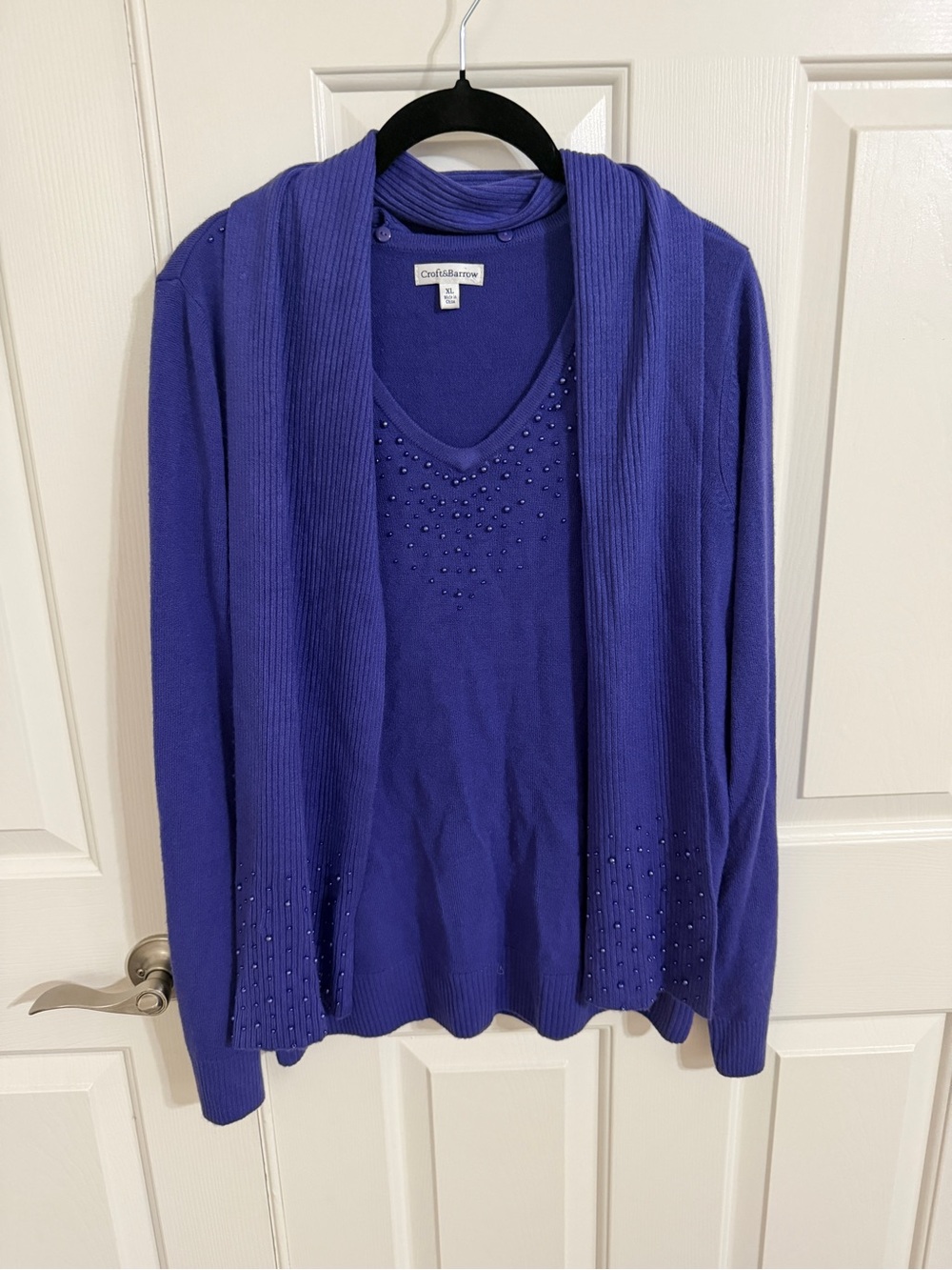 Croft & Barrow XL Purple Beaded V Neck Sweater Detachable Scarf Set